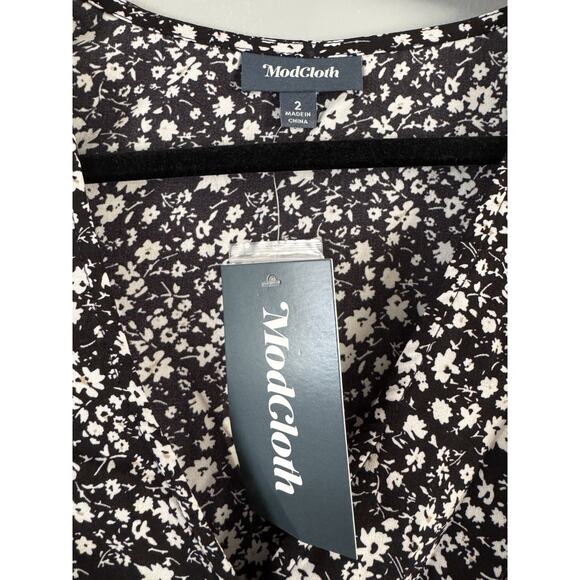 NWT ModCloth Just Gotta Have It Mini Dress Black Ditsy Floral Women’s Size 2 - Picture 10 of 11